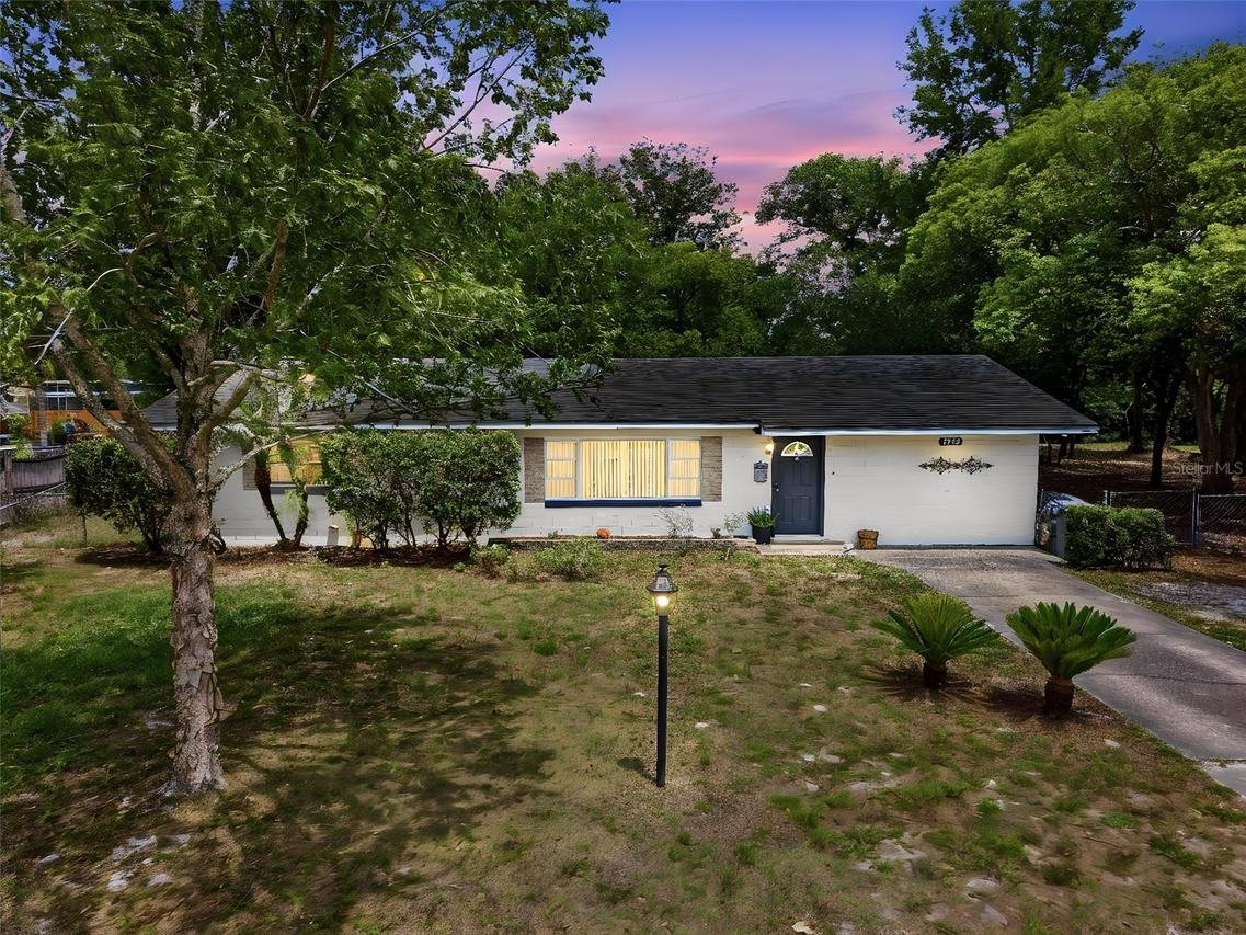 1713 Pine Ave., Deland, FL 32724