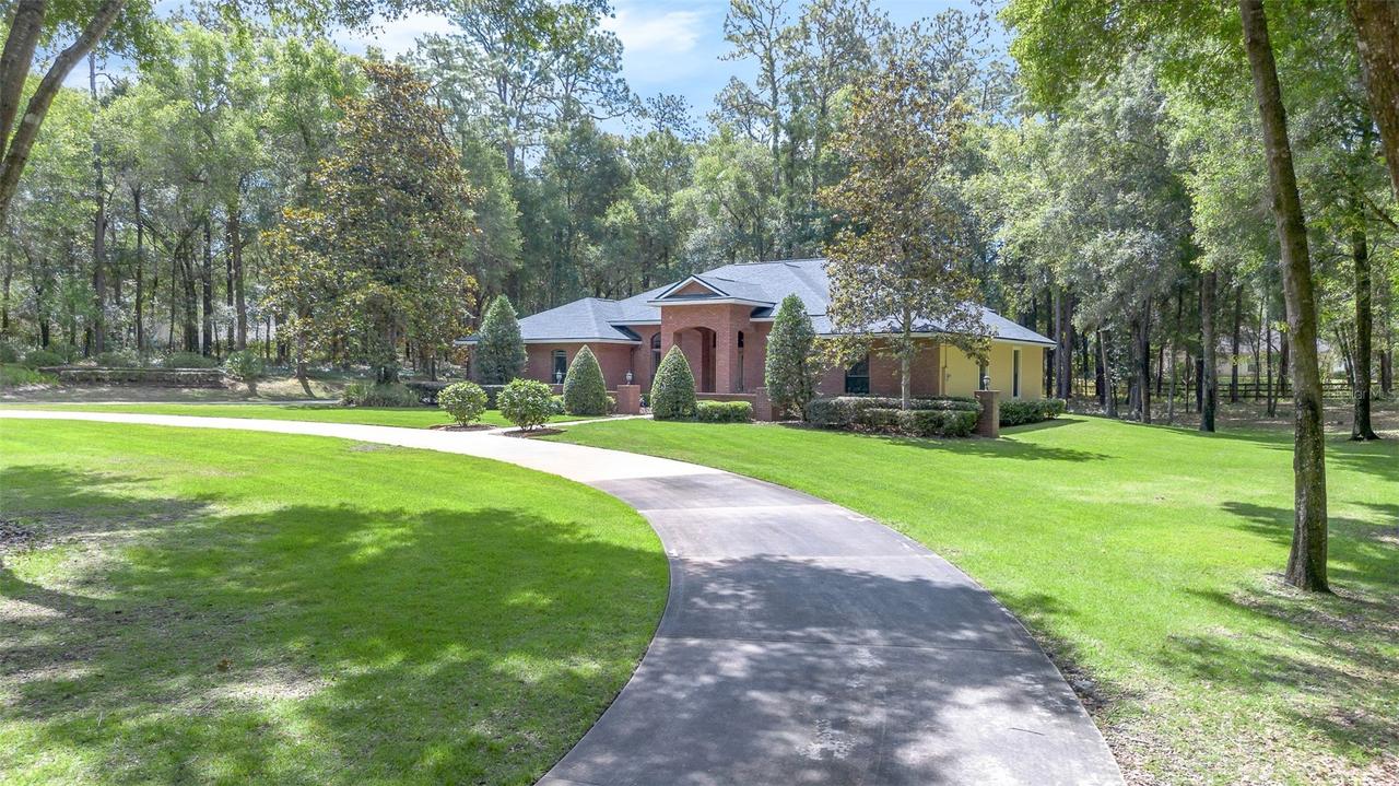 1010 Geryl Way, Deland, FL 32724