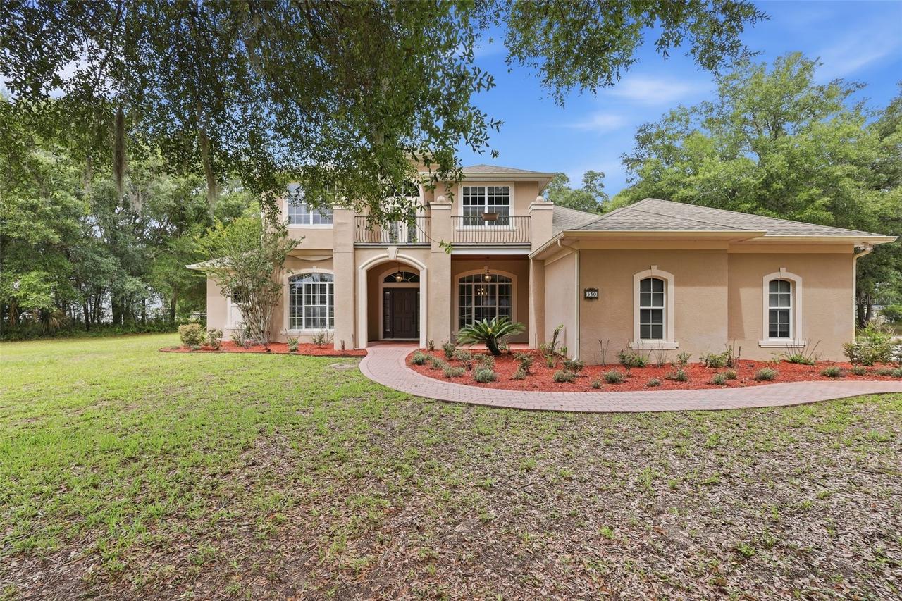 530 N Blue Lake Ave., Deland, FL 32724