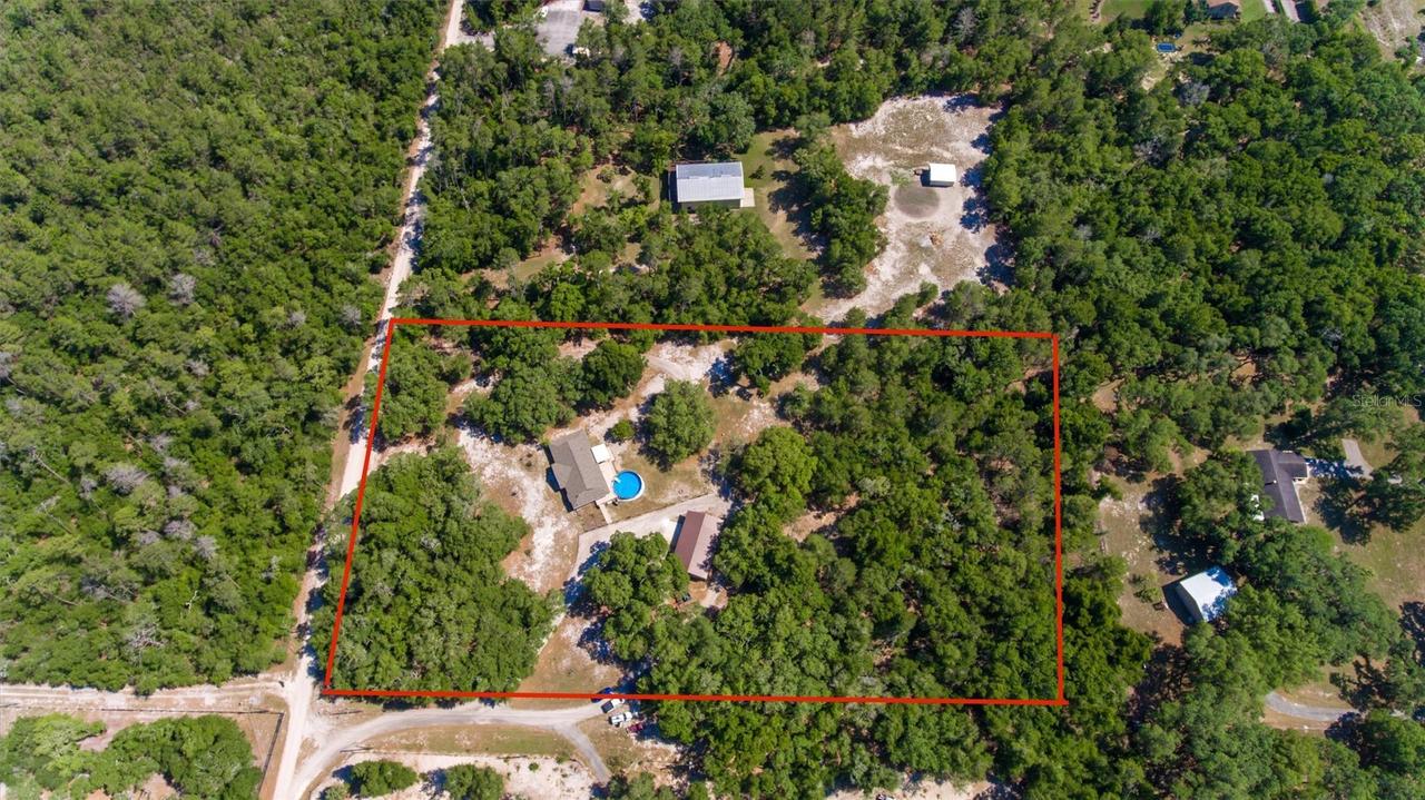 5390 East Ave., De Leon Springs, FL 32130
