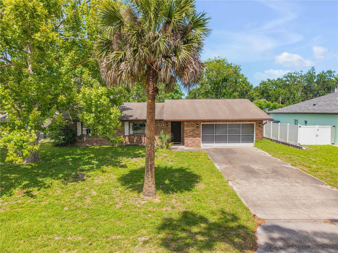 1923 Sabal Palm Dr., Edgewater, FL 32141