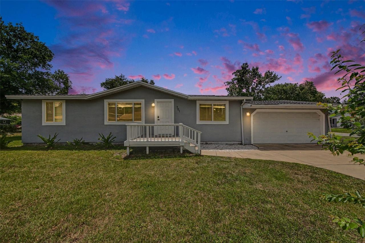 701 E Woodland St., Bunnell, FL 32110