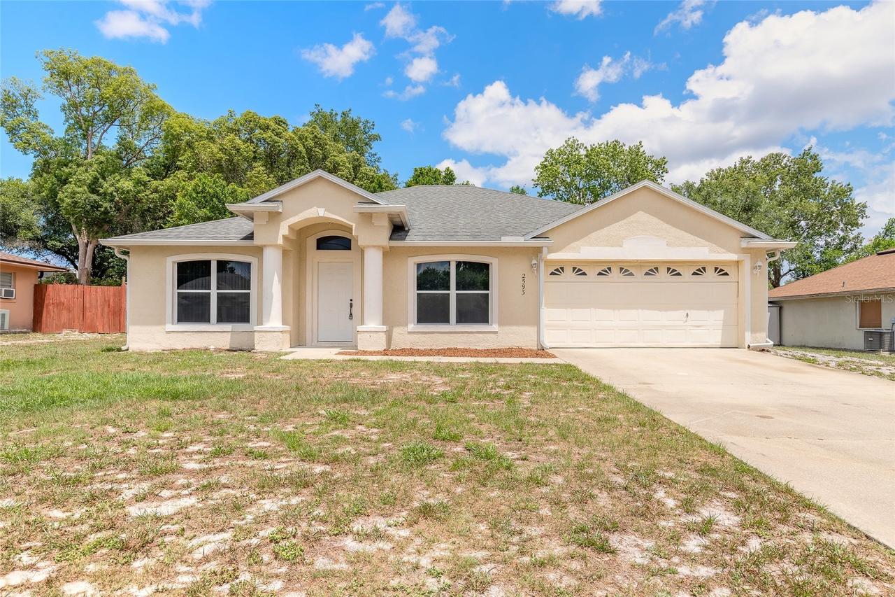 2593 Sedgefield Ave., Deltona, FL 32725