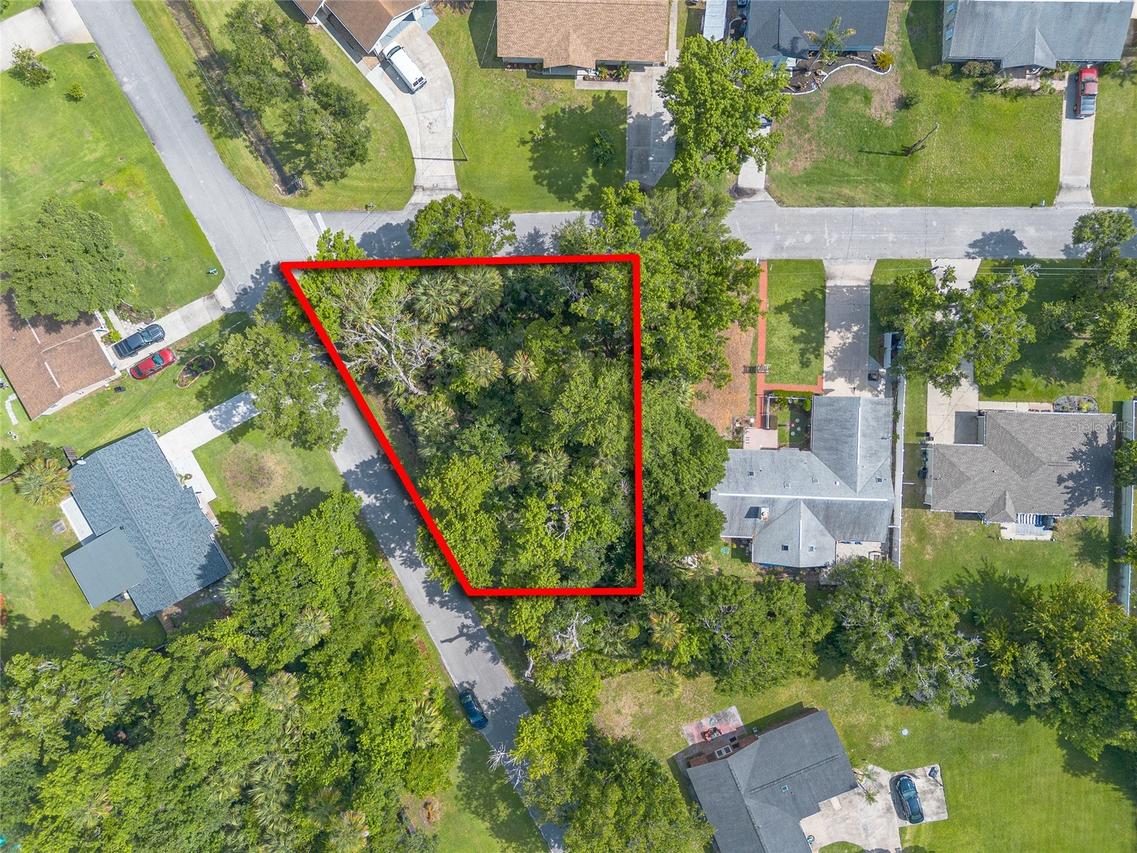 2433 Claire Ave., New Smyrna Beach, FL 32168