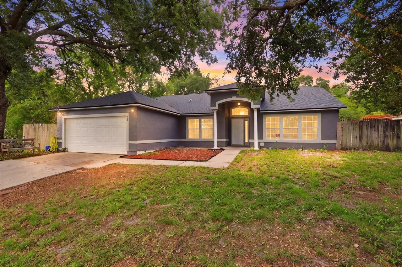 725 W 9th St., Deltona, FL 32725
