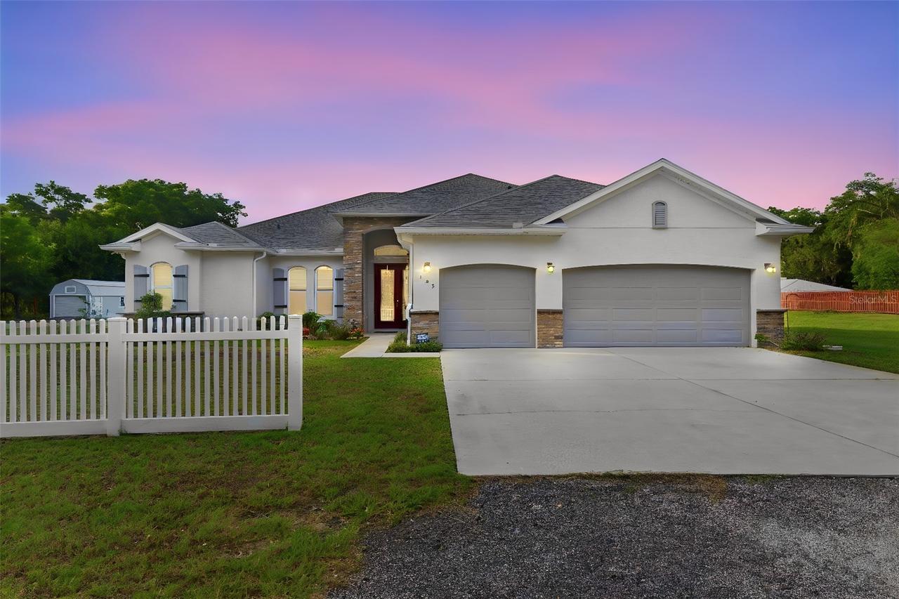 135 Mills Rd., Deland, FL 32724