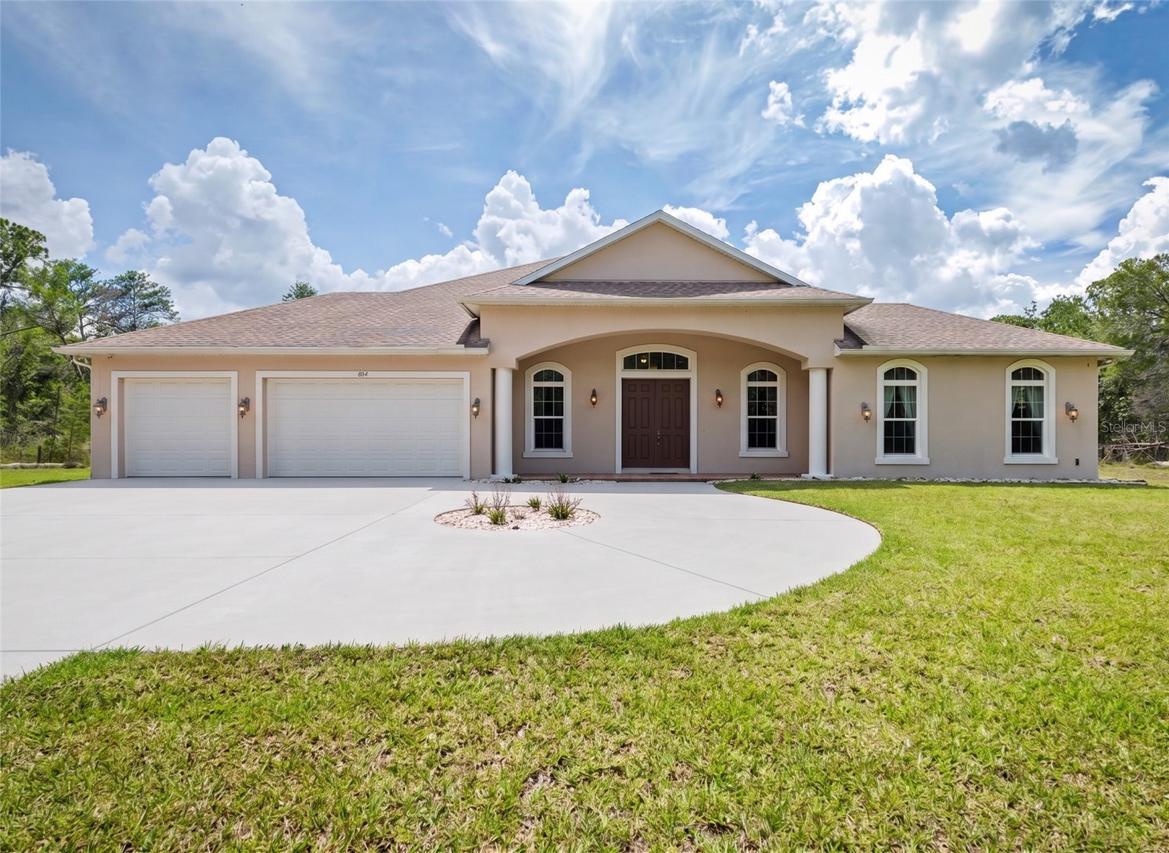 1812 Taylor Rd., Port Orange, FL 32128