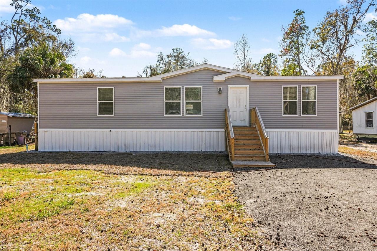 23950 Bass Rd., Astor, FL 32102