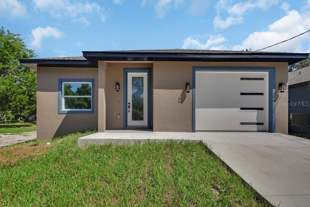 558 Wallace St., Daytona Beach, FL 32114