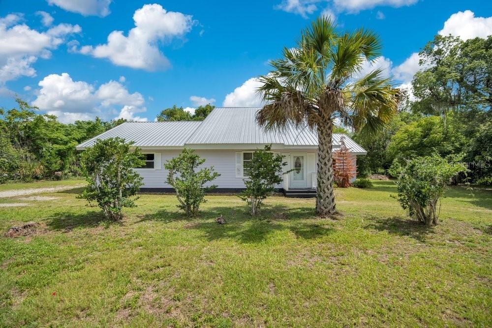 110 W Washington Ave., Deland, FL 32720
