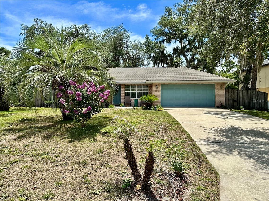 120 Champlain Dr., Deltona, FL 32725