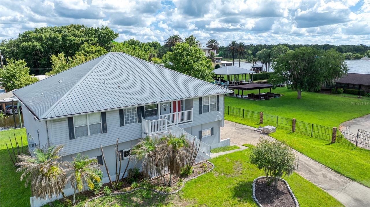 24535 Bonnet Rd., Astor, FL 32102