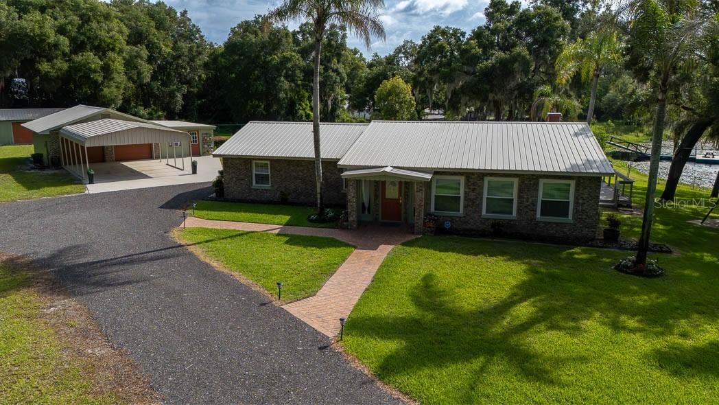 210 Westlake Dr., Lake Helen, FL 32744