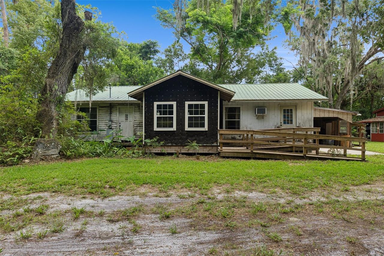 1555 Church St., Pierson, FL 32180