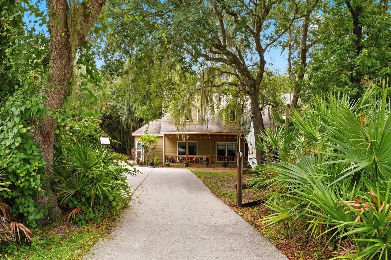 381 N Jungle Rd., Geneva, FL 32732