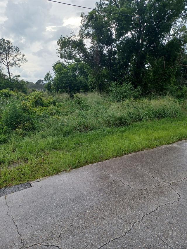 2664 Hoover Dr., Deltona, FL 32738