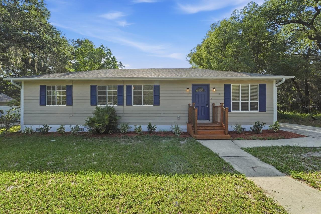 451 S Blue Lake Ave., Deland, FL 32724
