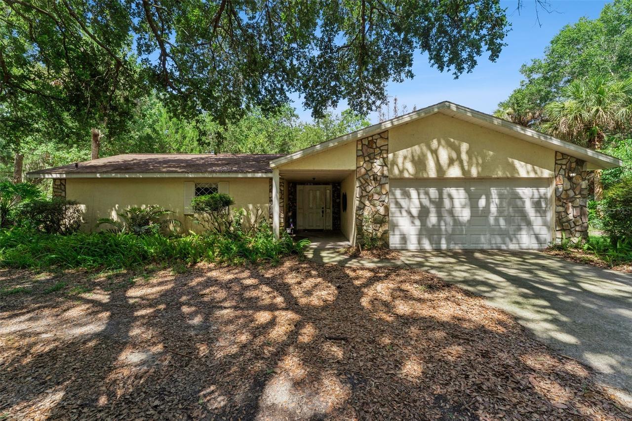 5450 Allen St., Mims, FL 32754