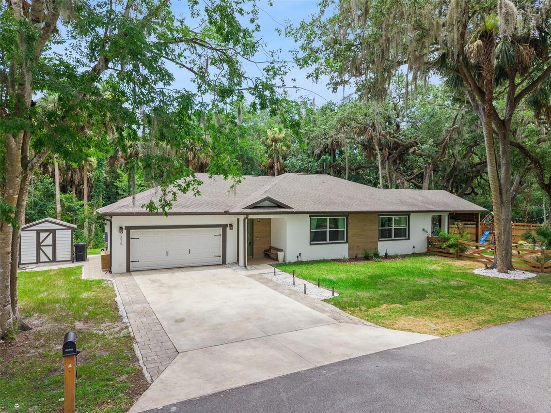 215 Sunrise Blvd., Debary, FL 32713