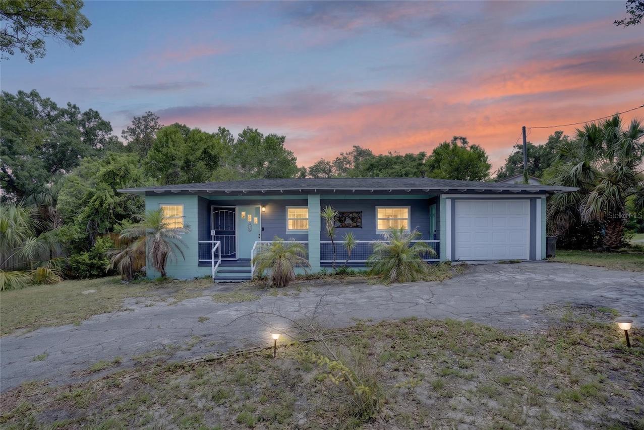 129 Colomba Rd., Debary, FL 32713