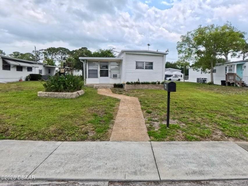 725 Marshall Cir., Port Orange, FL 32127