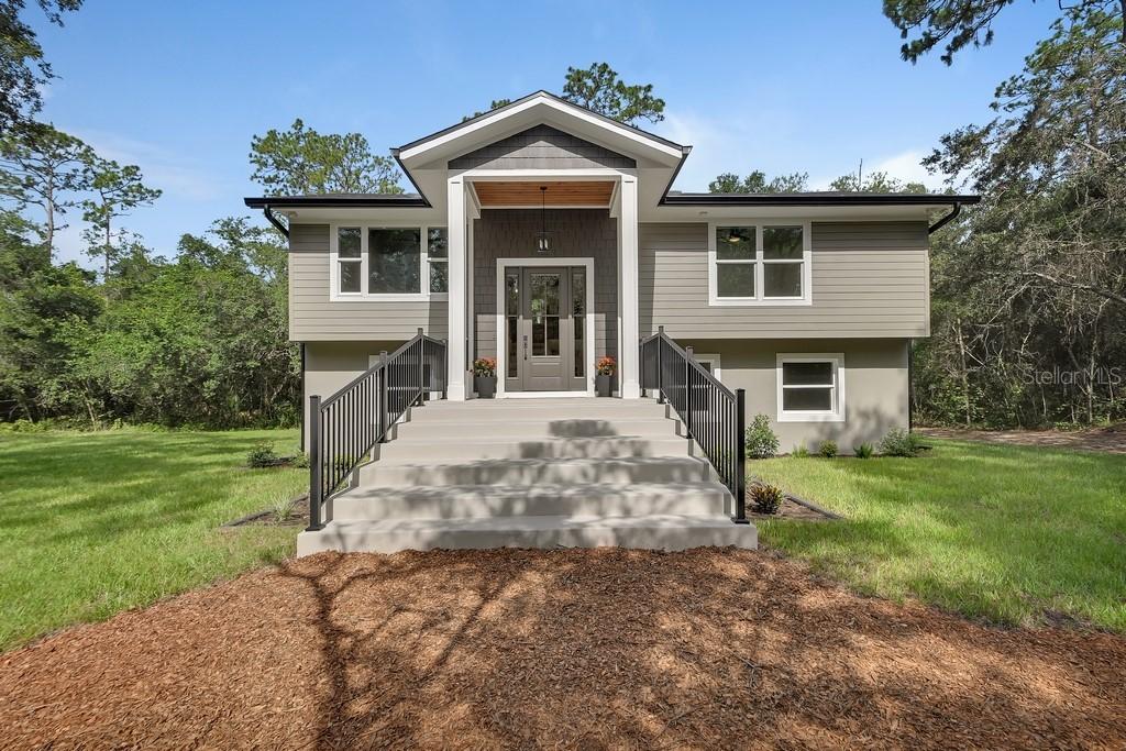 1530 Deermoss Ln., Deland, FL 32720