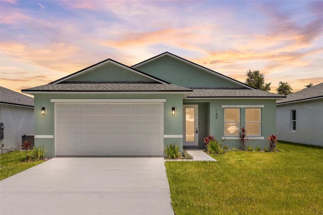 140 11th Ave., Osteen, FL 32764