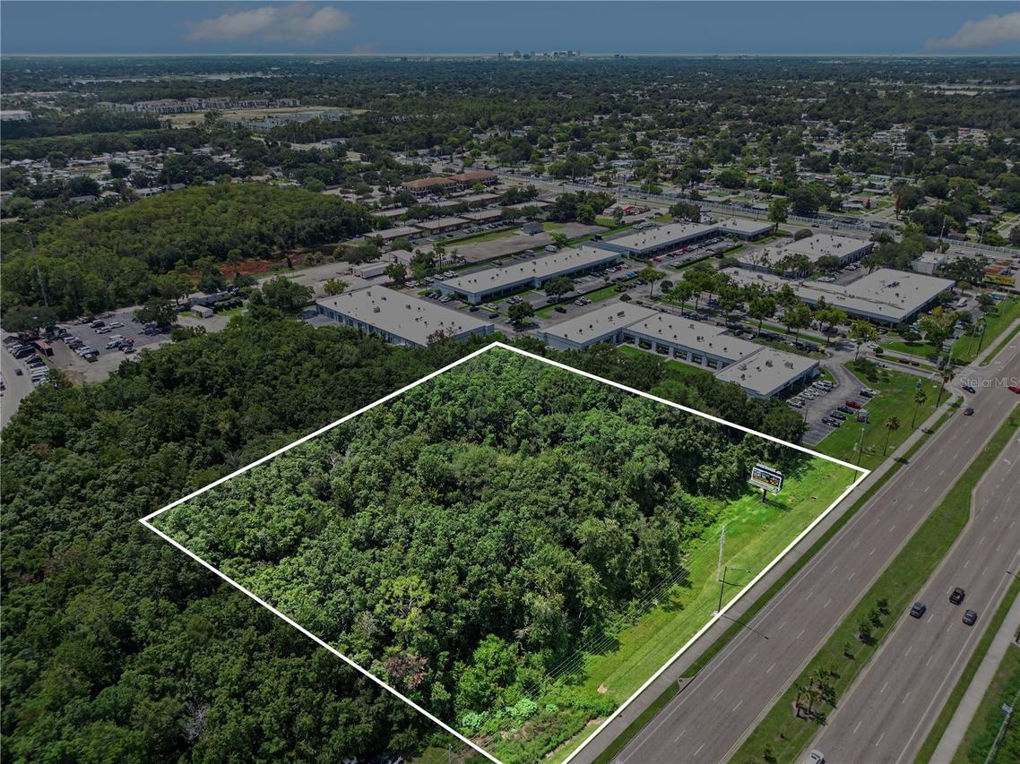 6000 S Semoran Blvd., Orlando, FL 32822
