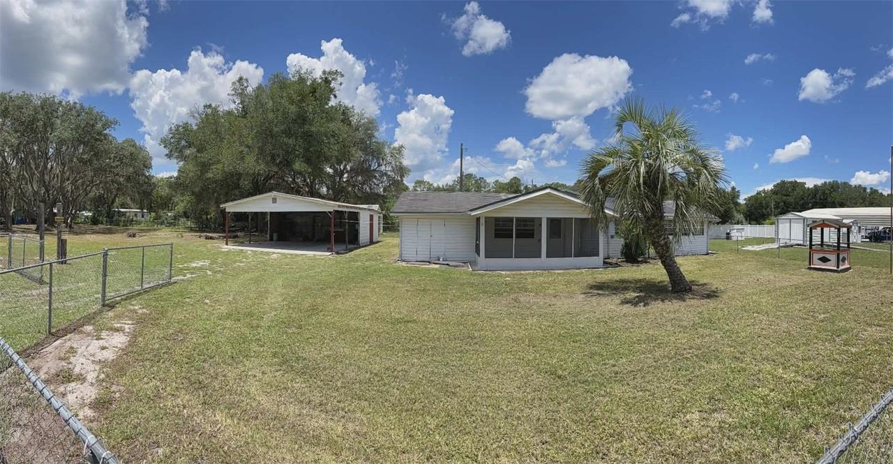 16454 NE 141st Ave., Fort Mc Coy, FL 32134