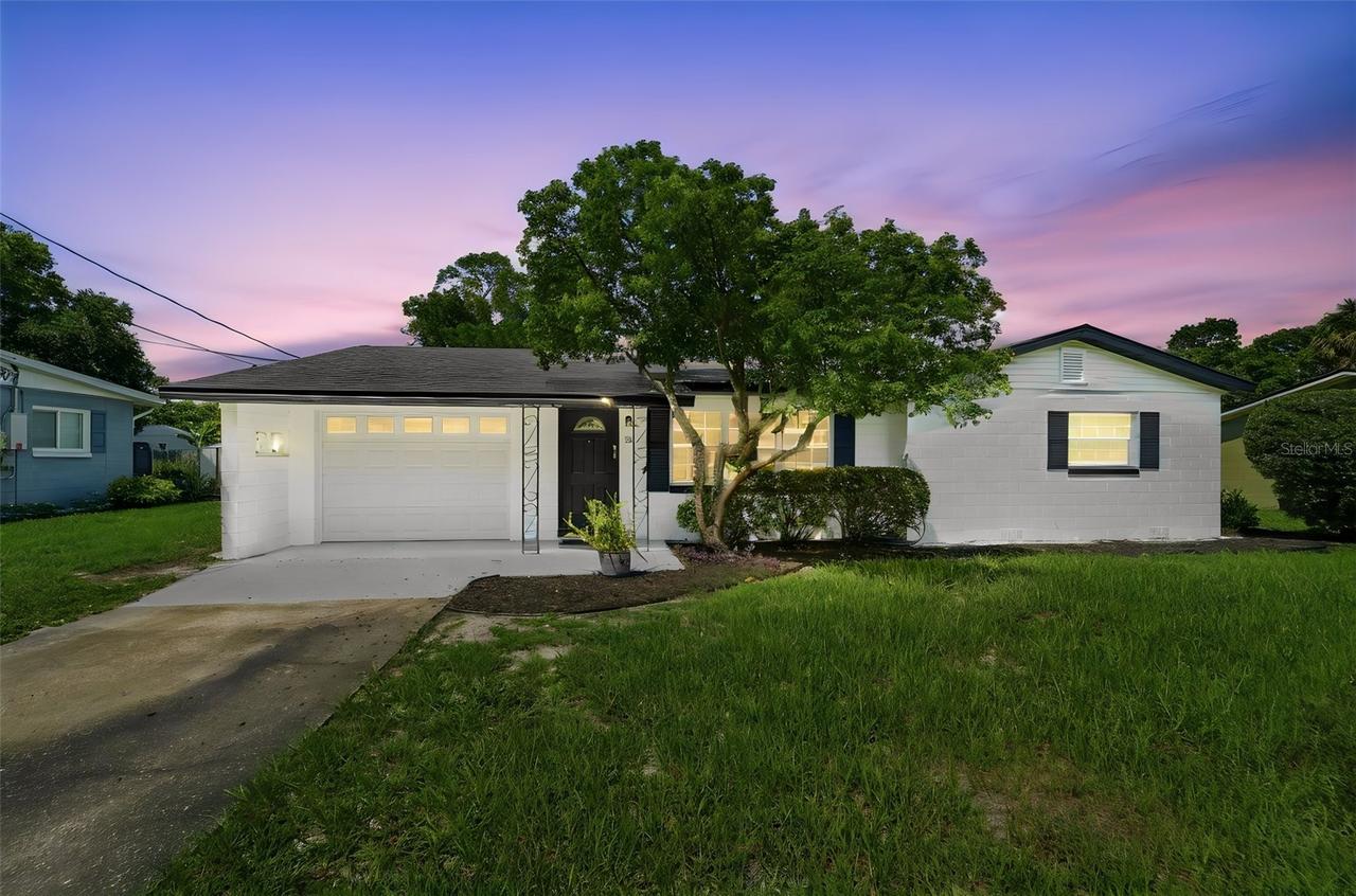 16 Oleander Ln., Debary, FL 32713