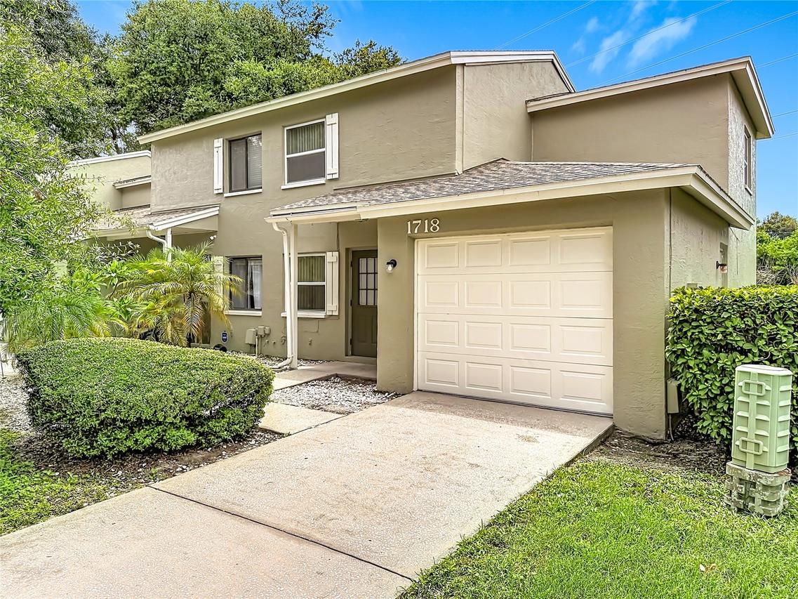 1718 Adams Cir., Largo, FL 33771