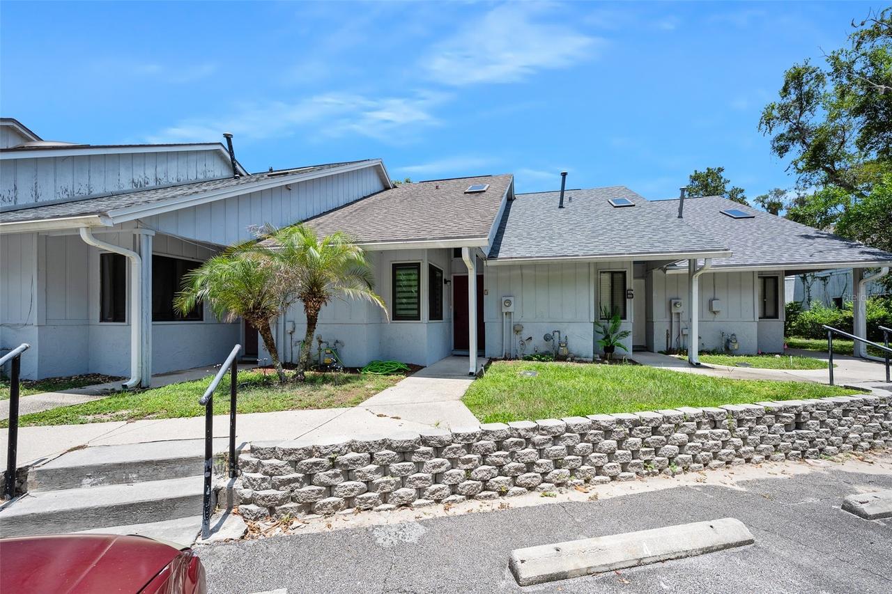 101 N Hill Ave. #5, Deland, FL 32724