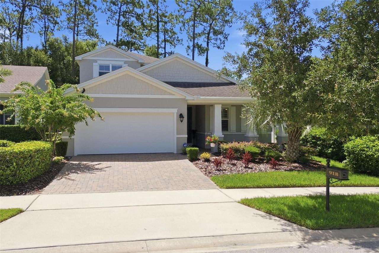 918 S Victoria Hills Dr., Deland, FL 32724