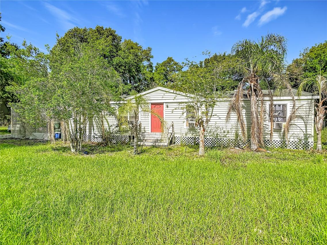 1116 Emporia Rd., Pierson, FL 32180