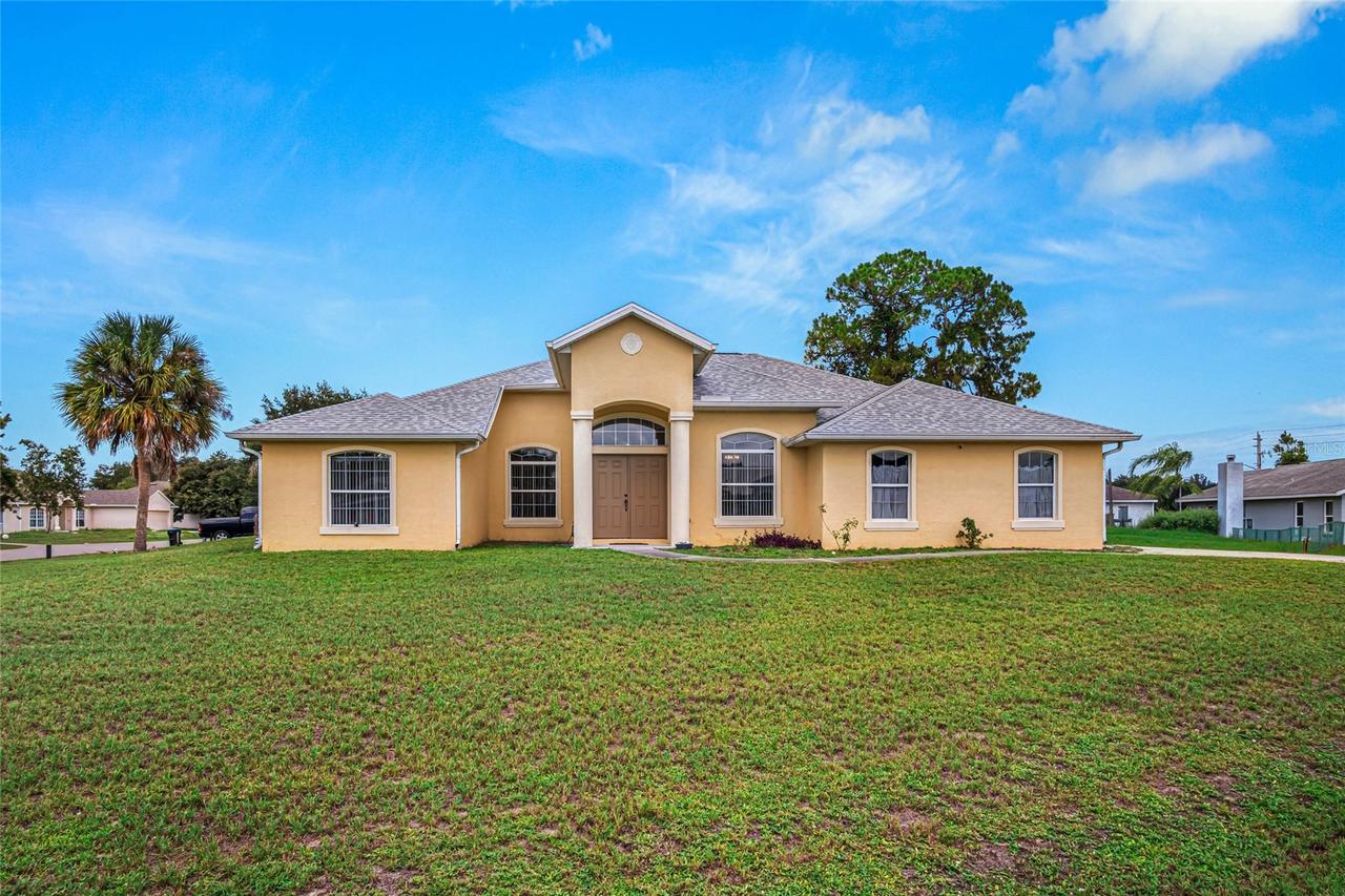 525 Justine Ave., Palm Bay, FL 32907