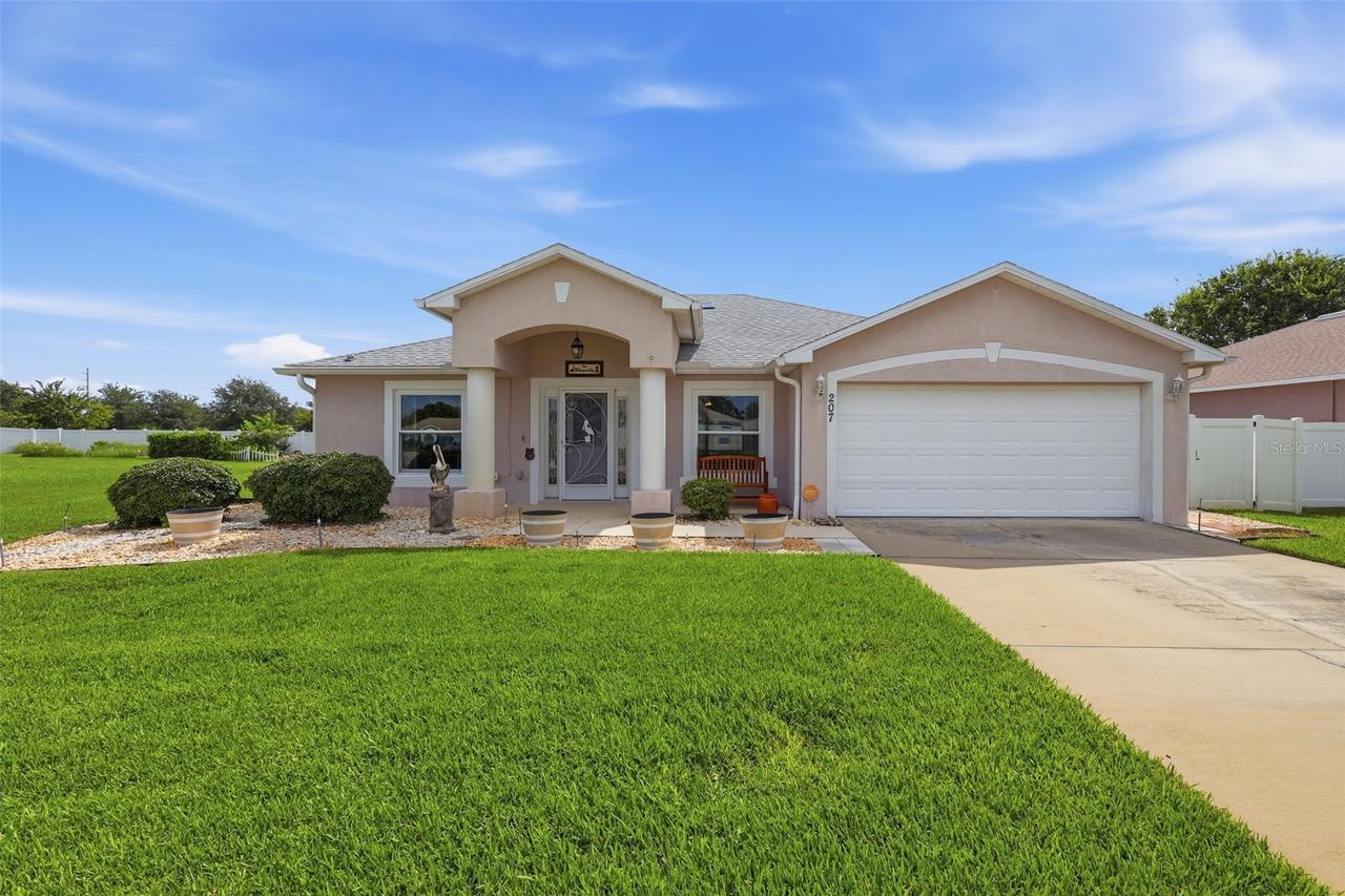 207 Edgewater Terrace Dr., Edgewater, FL 32141