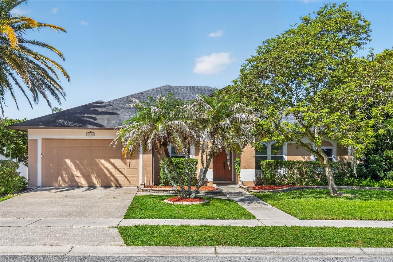 1907 Westbourne Dr., Oviedo, FL 32765