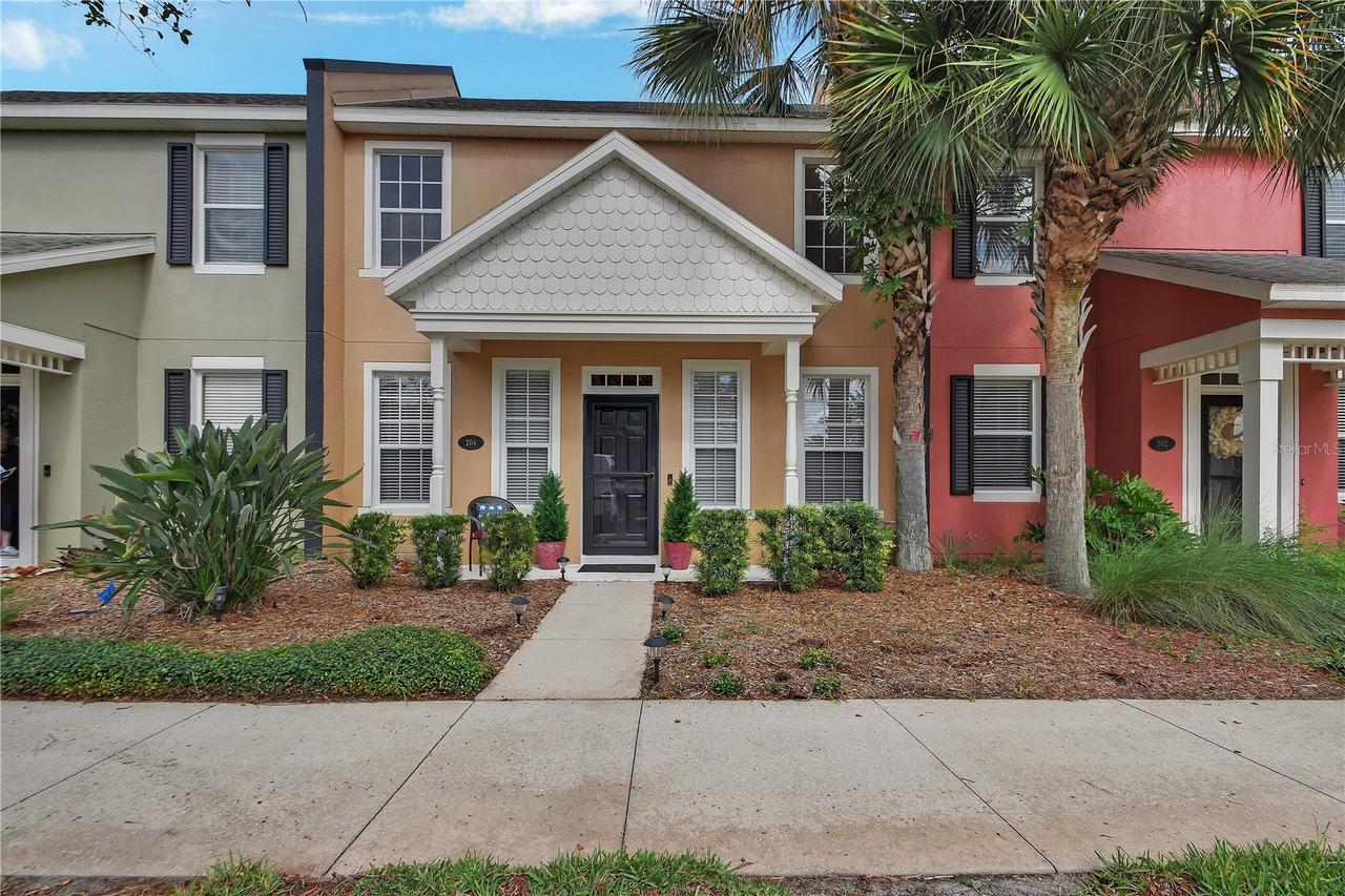 204 Woodhouse Ln., Deland, FL 32724