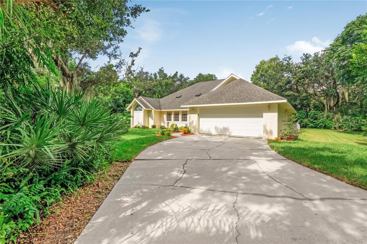 5812 Nob Hill Blvd., Port Orange, FL 32127