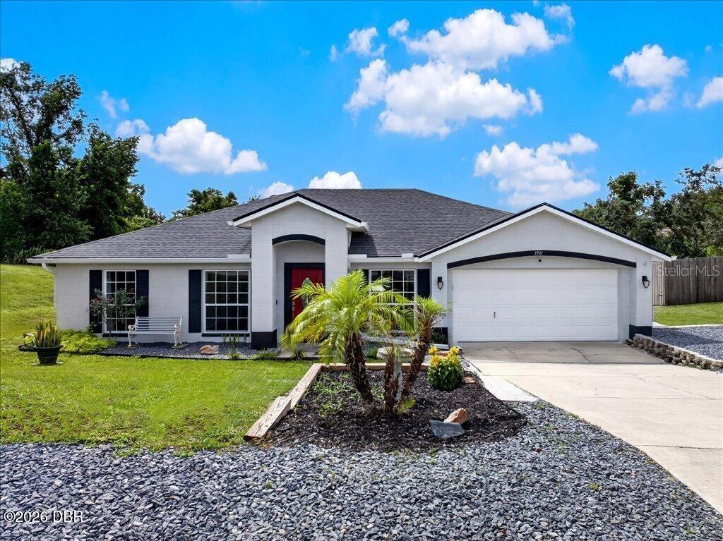 1901 Eden Dr., Deltona, FL 32725