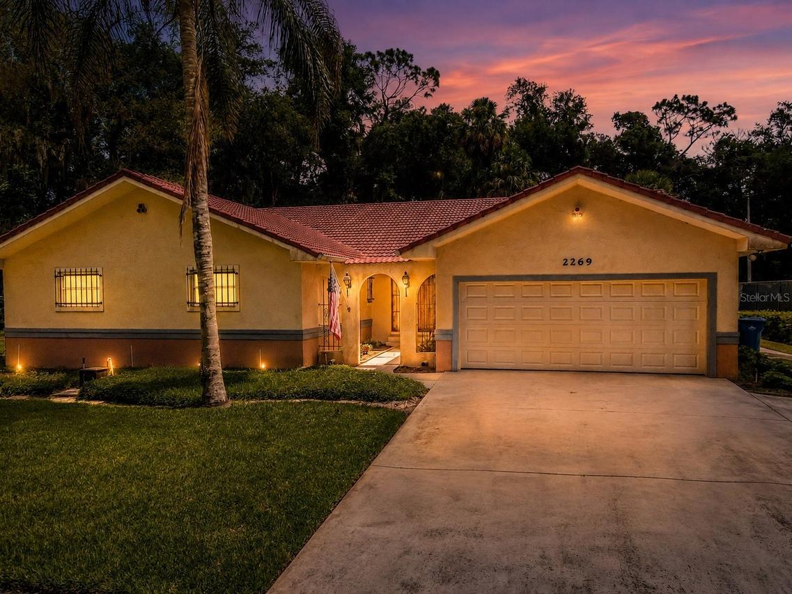 2269 Country Club Dr., Deland, FL 32724