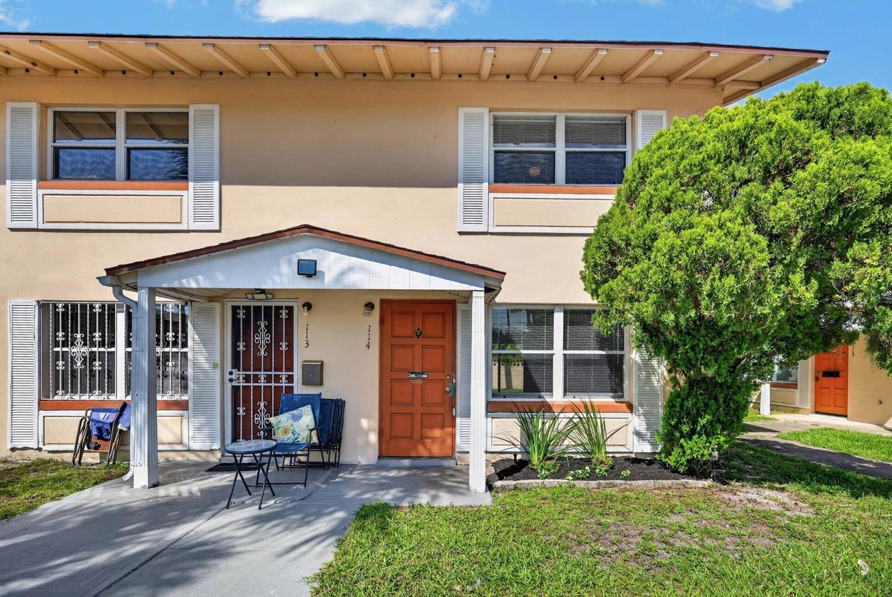 1600 S Palmetto Ave. #114, South Daytona, FL 32119