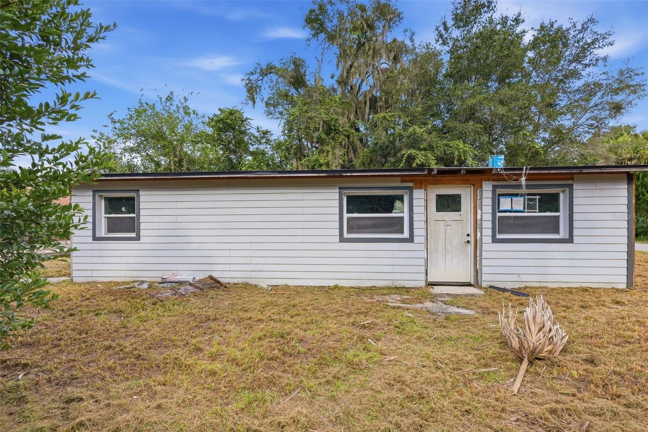 921 S Salisbury Ave., Deland, FL 32720