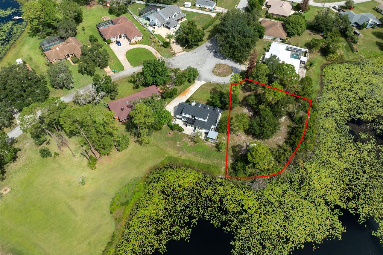 1916 Salem Ct., Deltona, FL 32738