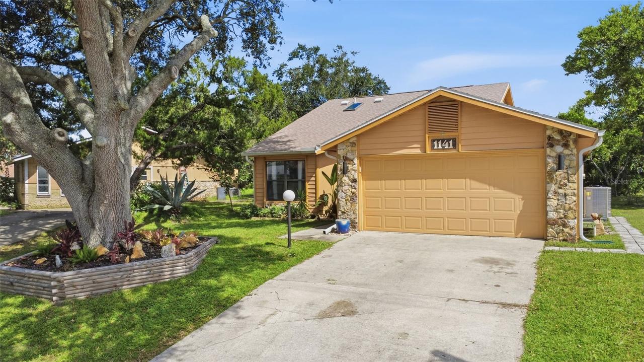 1141 Southampton Dr., Port Orange, FL 32129