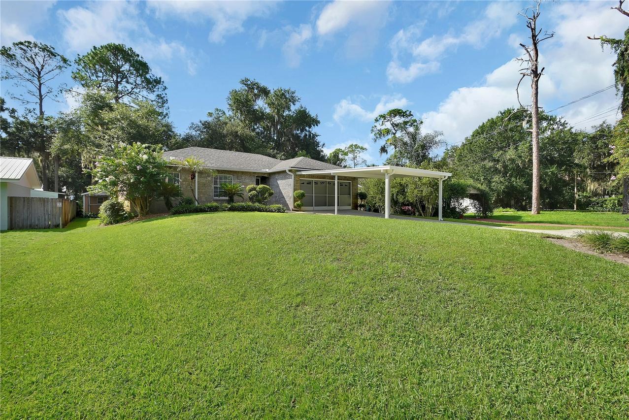 2249 Hontoon Rd., Deland, FL 32720