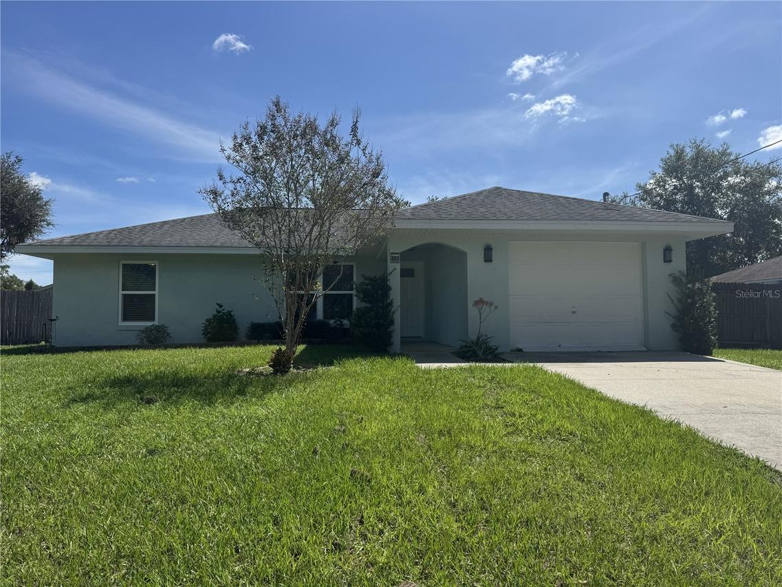 393 Walnut Ave., Orange City, FL 32763