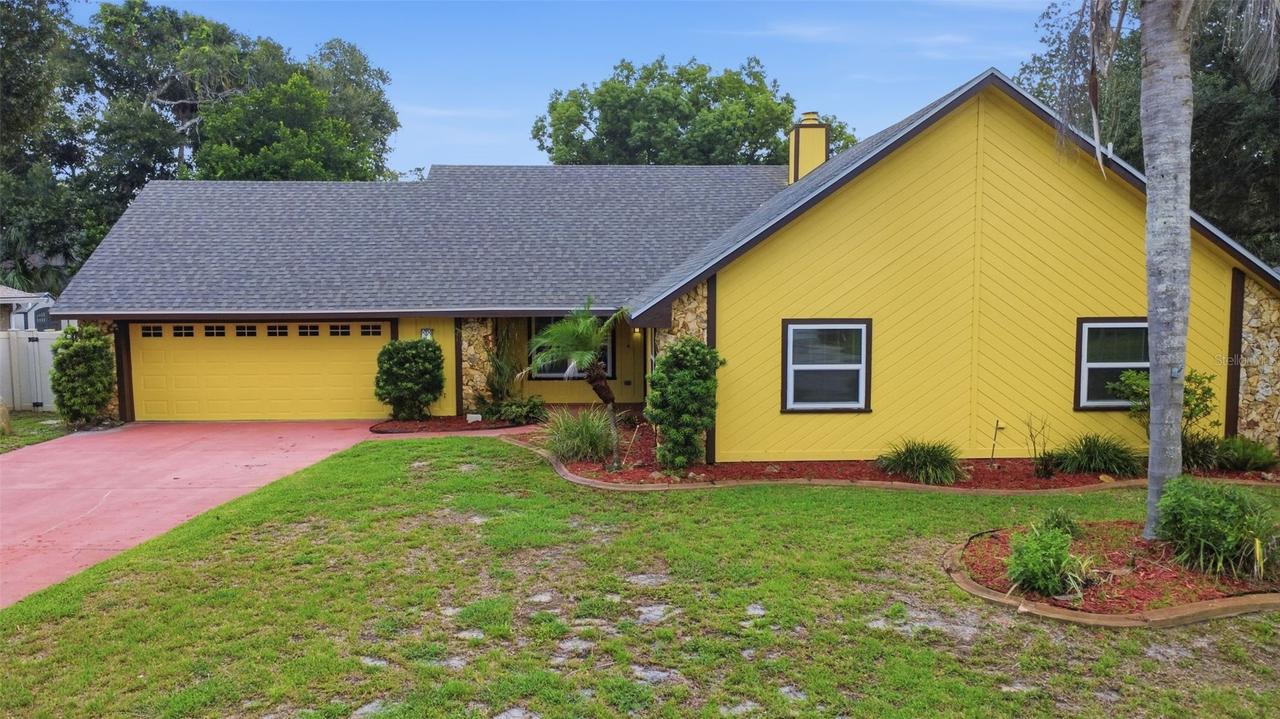 4 Red Bud Ln., Ormond Beach, FL 32174