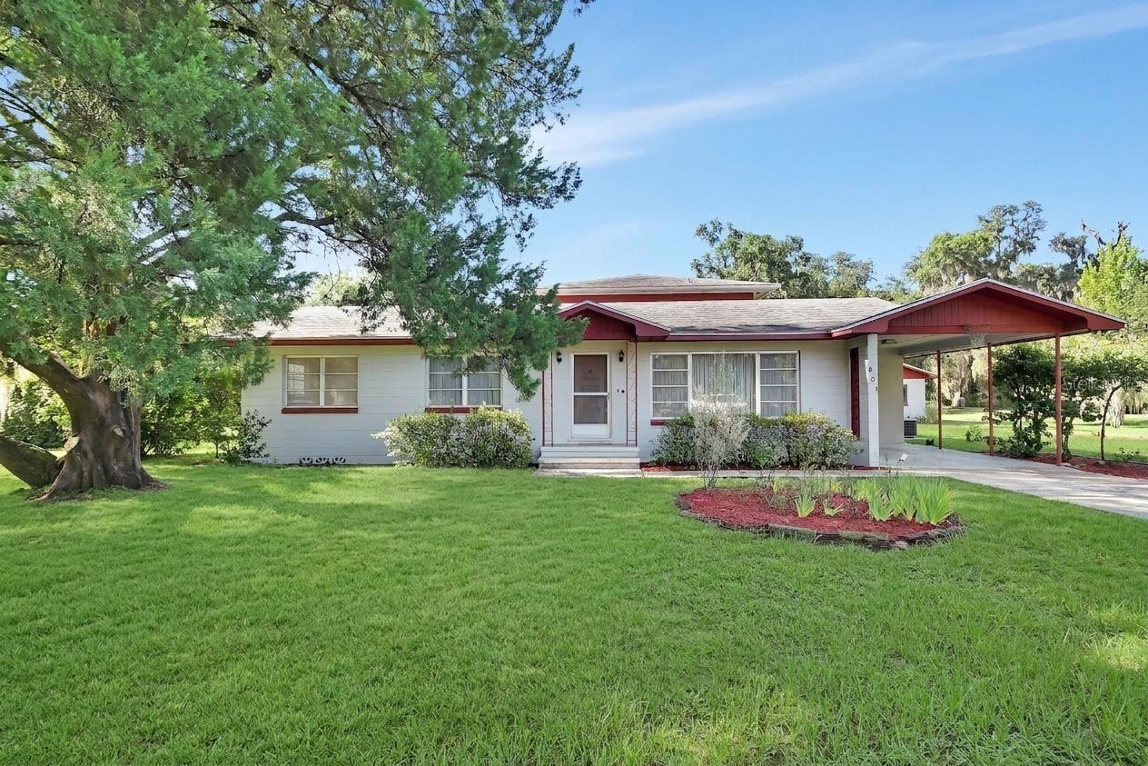 601 Glenwood Rd., Deland, FL 32720