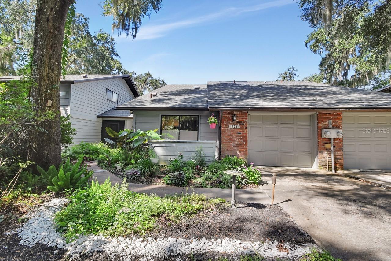 904 Village Green Rd. #3, Deland, FL 32720